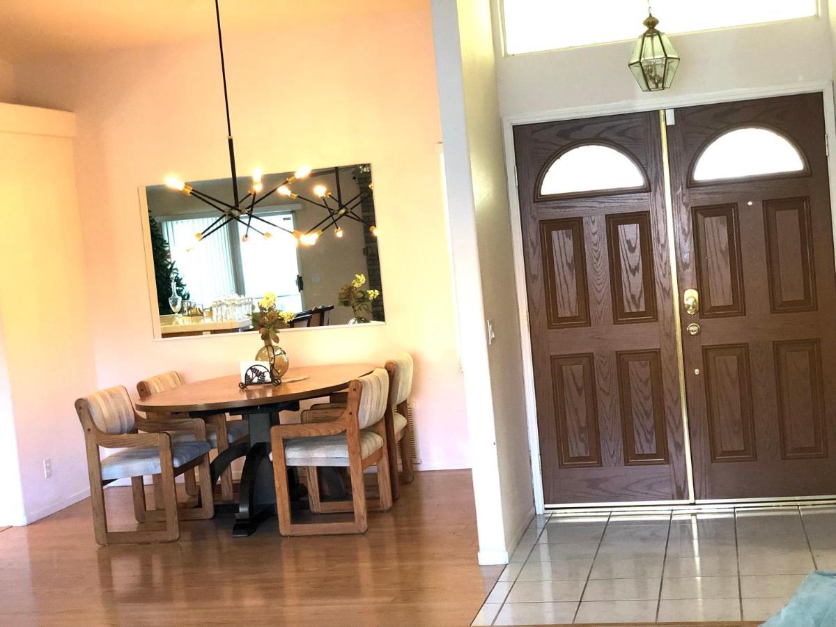 Golden Saddle Suite With Tv And Private Bathroom Hemet Dış mekan fotoğraf