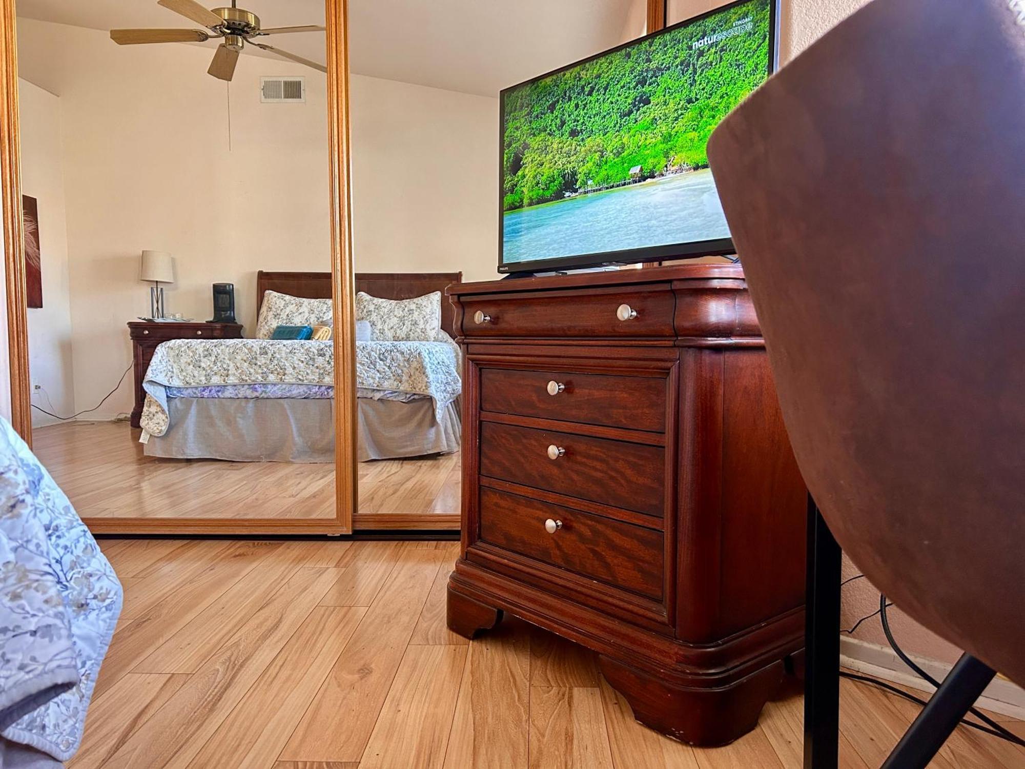 Golden Saddle Suite With Tv And Private Bathroom Hemet Dış mekan fotoğraf